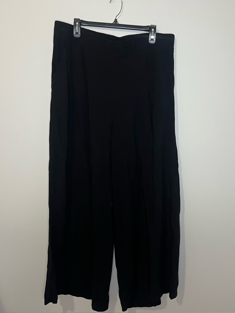 torrid Black Wide-Leg Pull-On Pants